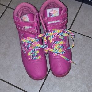 Reebok Kids Vibrant Pink Sneakers with Rainbow Laces